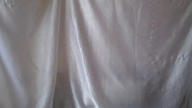 Burberrry  online show from October 10, 2025, 8:02 am