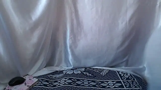 Snapshot of Burberrry_ chatting on January 17, 2026, 7:02 am Burberrry online show from January 17, 2026, 7:02 am