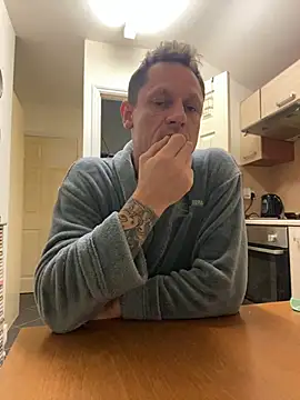 Yourhotboy 42 online show from February 4, 2025, 12:19 am