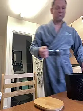 Yourhotboy 42 online show from March 8, 2025, 1:03 pm