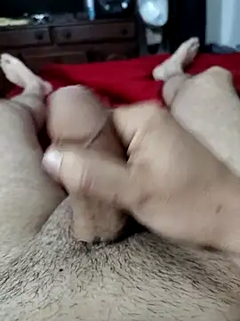 quierodarleche69 online show from November 2, 2025, 3:20 am