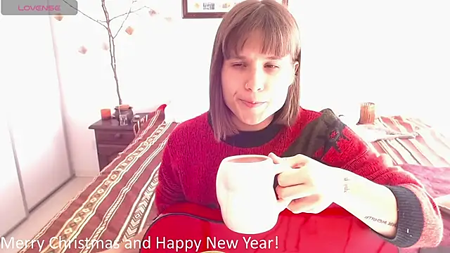 Snapshot of Your_Hand_In_mine chatting on January 2, 2025, 6:34 pm Your Hand In mine online show from January 2, 2025, 6:34 pm