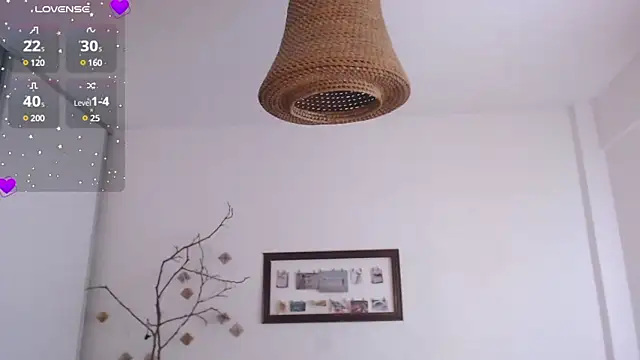 Snapshot of Your_Hand_In_mine chatting on January 21, 2025, 8:43 pm Your Hand In mine online show from January 21, 2025, 8:43 pm