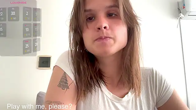 Snapshot of Your_Hand_In_mine chatting on October 2, 2025, 5:53 pm Your Hand In mine online show from October 2, 2025, 5:53 pm