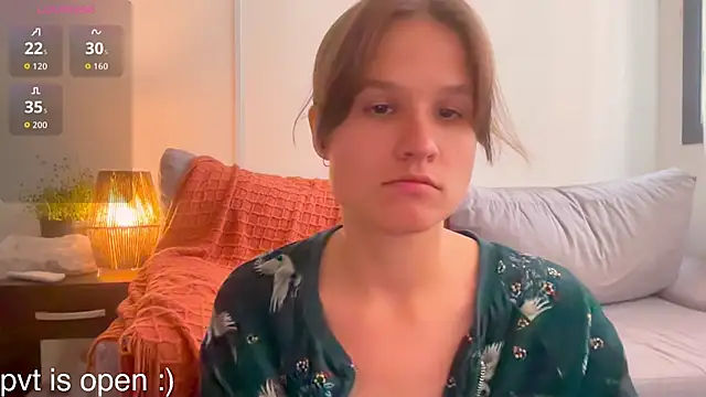 Snapshot of Your_Hand_In_mine chatting on November 1, 2025, 5:37 pm Your Hand In mine online show from November 1, 2025, 5:37 pm