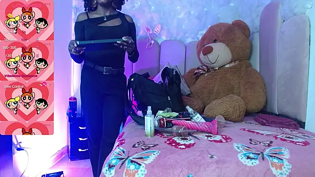 puca ebony online show from September 16, 2025, 7:59 pm