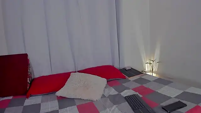 Jessica Herrera  online show from March 26, 2026, 10:26 pm