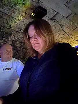 lady charlyne online show from December 5, 2025, 8:16 pm