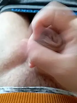 rafjb online show from November 16, 2025, 3:06 pm