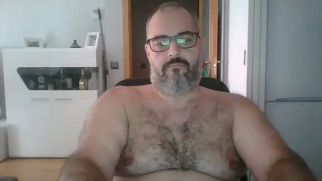 templar2303 online show from October 22, 2025, 2:50 pm