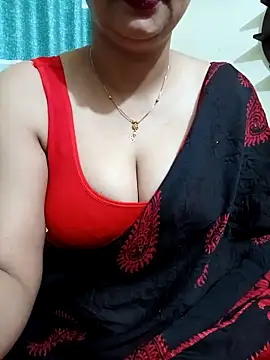Priya Boudi online show from March 19, 2025, 4:02 pm
