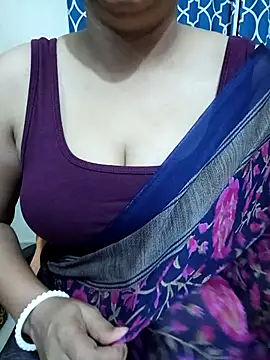 Priya Boudi online show from September 25, 2025, 6:44 pm