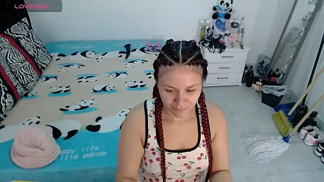 soniafuckboobs online show from February 17, 2026, 2:46 pm