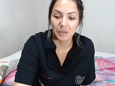 Chantal hott online show from January 10, 2025, 6:20 am