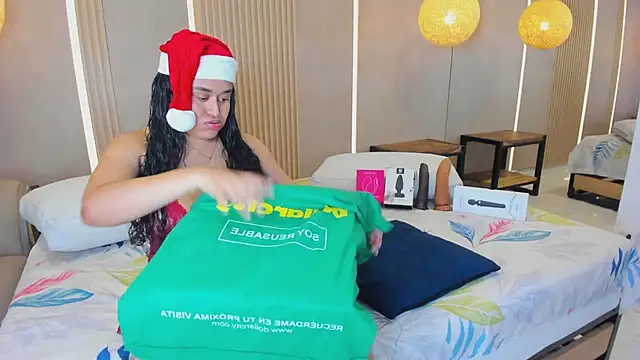 sabrina shark  online show from December 15, 2025, 1:43 am