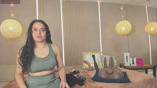 Snapshot of sabrina_shark_ chatting on February 21, 2026, 2:23 am sabrina shark online show from February 21, 2026, 2:23 am