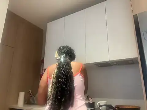 Snapshot of ChocolateCakeQueen chatting on July 11, 2026, 10:55 pm ChocolateCakeQueen online show from July 11, 2026, 10:55 pm