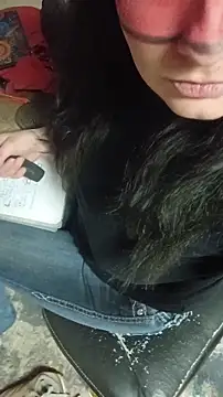 katsmeow710 online show from November 20, 2025, 10:09 pm