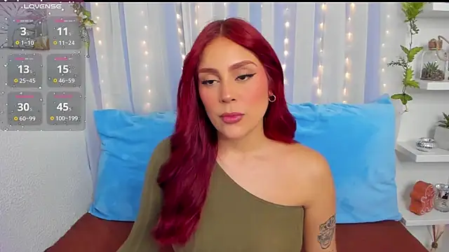 HazzelGray online show from December 11, 2024, 2:44 pm