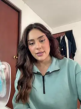 HazzelGray online show from February 12, 2025, 6:09 pm