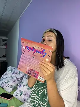 hannahb-e online show from March 1, 2025, 8:53 pm