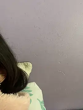 Snapshot of hannahb-e chatting on March 18, 2026, 12:52 pm hannahb-e online show from March 18, 2026, 12:52 pm