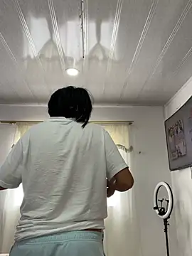 Snapshot of hannahb-e chatting on March 30, 2026, 5:36 pm hannahb-e online show from March 30, 2026, 5:36 pm