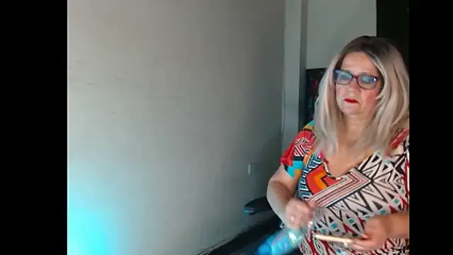 Snapshot of _samara chatting on June 20, 2026, 9:06 pm samara online show from June 20, 2026, 9:06 pm