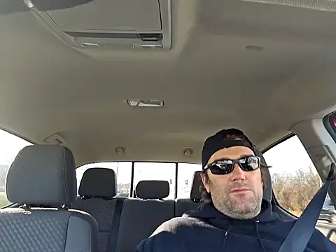 Snapshot of bakeyesmokems chatting on December 20, 2024, 9:17 pm bakeyesmokems online show from December 20, 2024, 9:17 pm