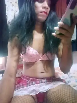 Snapshot of Udeni99 chatting on November 4, 2025, 5:17 am Udeni99 online show from November 4, 2025, 5:17 am