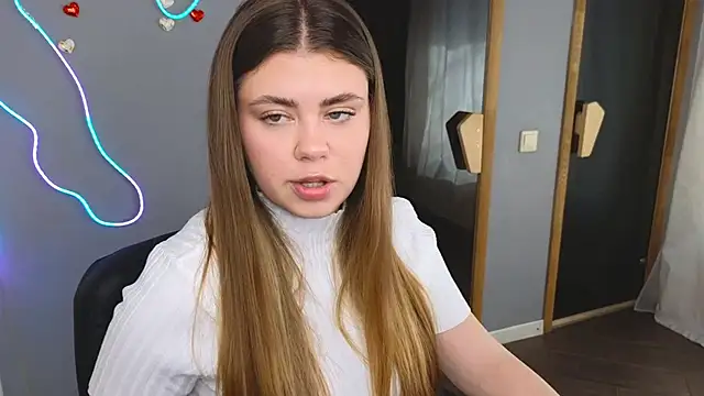 IsabellaBler online show from March 23, 2025, 7:20 am