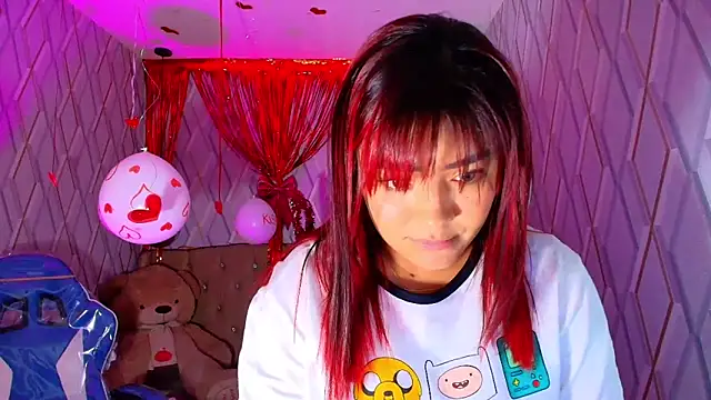 NicolleTaylor online show from February 15, 2026, 4:42 am