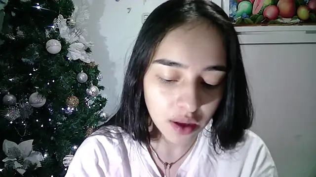 Snapshot of aineangeel chatting on December 8, 2024, 11:51 pm aineangeel online show from December 8, 2024, 11:51 pm