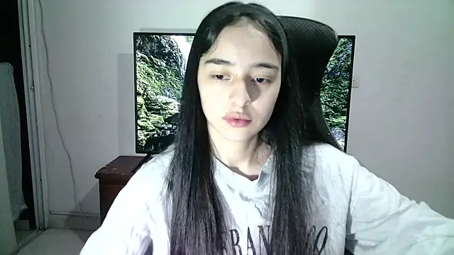 Snapshot of aineangeel chatting on February 28, 2025, 2:09 am aineangeel online show from February 28, 2025, 2:09 am