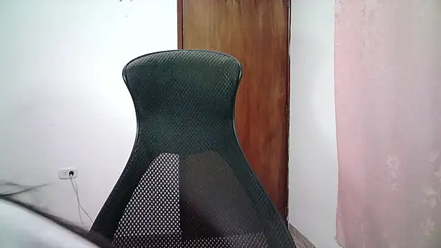 Snapshot of aineangeel chatting on October 9, 2025, 12:19 am aineangeel online show from October 9, 2025, 12:19 am