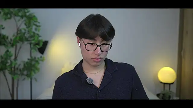 SrLuis18 online show from February 21, 2026, 7:04 pm