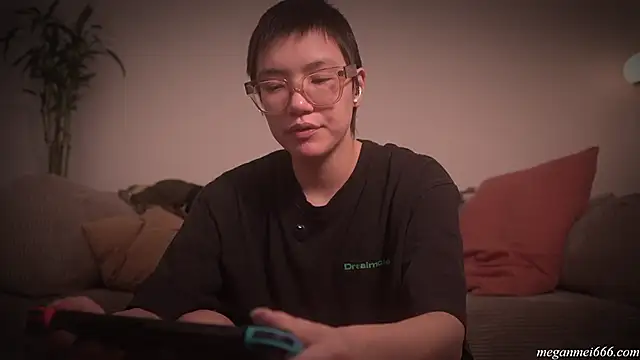 meganmei666 online show from February 25, 2026, 3:16 am