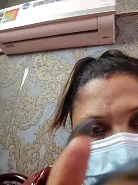 Snapshot of kunjan789 chatting on February 3, 2026, 5:51 pm kunjan789 online show from February 3, 2026, 5:51 pm