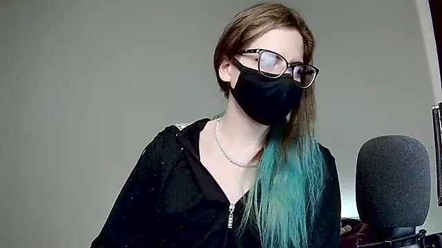 amber candyfloss online show from February 24, 2025, 5:22 am