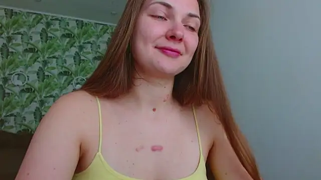 Snapshot of Olivia_shine chatting on May 24, 2026, 4:17 am Olivia shine online show from May 24, 2026, 4:17 am