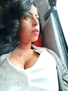 Snapshot of Emily_Wane chatting on December 20, 2025, 2:46 pm Emily Wane online show from December 20, 2025, 2:46 pm