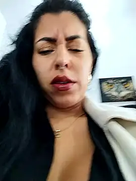 Snapshot of Emily_Wane chatting on January 14, 2026, 3:39 pm Emily Wane online show from January 14, 2026, 3:39 pm