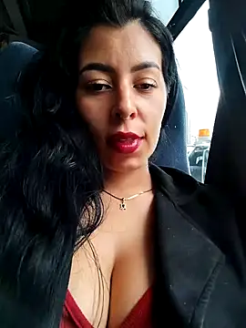 Snapshot of Emily_Wane chatting on January 15, 2026, 4:22 pm Emily Wane online show from January 15, 2026, 4:22 pm