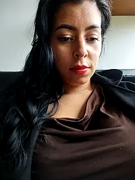 Snapshot of Emily_Wane chatting on February 8, 2026, 4:21 pm Emily Wane online show from February 8, 2026, 4:21 pm