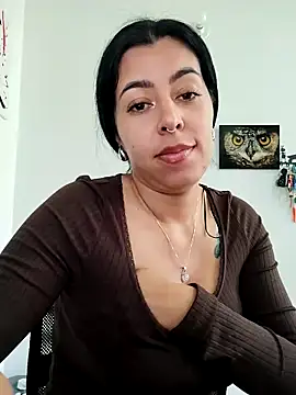 Snapshot of Emily_Wane chatting on February 9, 2026, 5:39 pm Emily Wane online show from February 9, 2026, 5:39 pm