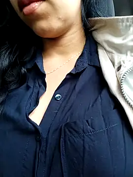 Snapshot of Emily_Wane chatting on February 11, 2026, 4:45 pm Emily Wane online show from February 11, 2026, 4:45 pm