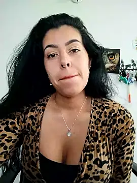 Snapshot of Emily_Wane chatting on February 23, 2026, 4:37 pm Emily Wane online show from February 23, 2026, 4:37 pm