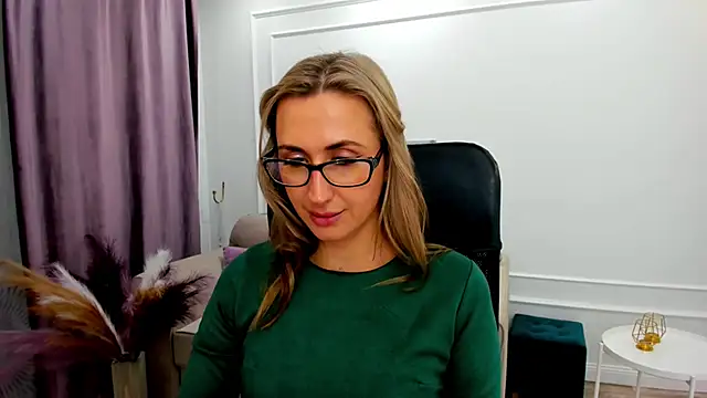 PassionGlow online show from January 28, 2025, 2:00 am