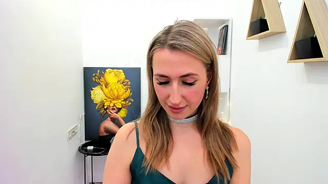 PassionGlow online show from February 17, 2025, 12:48 pm