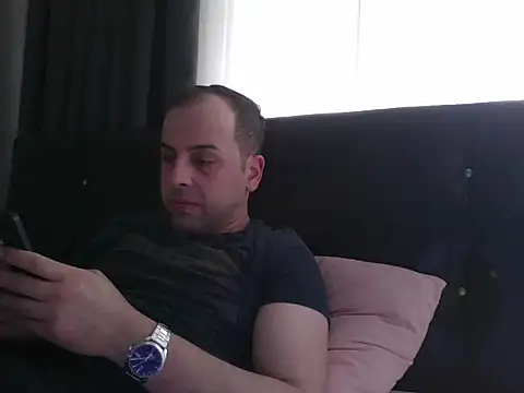 Snapshot of Yldrmm_9553 chatting on May 20, 2026, 3:07 pm Yldrmm 9553 online show from May 20, 2026, 3:07 pm